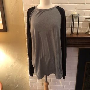 Lululemon Men’s Raglan Tee